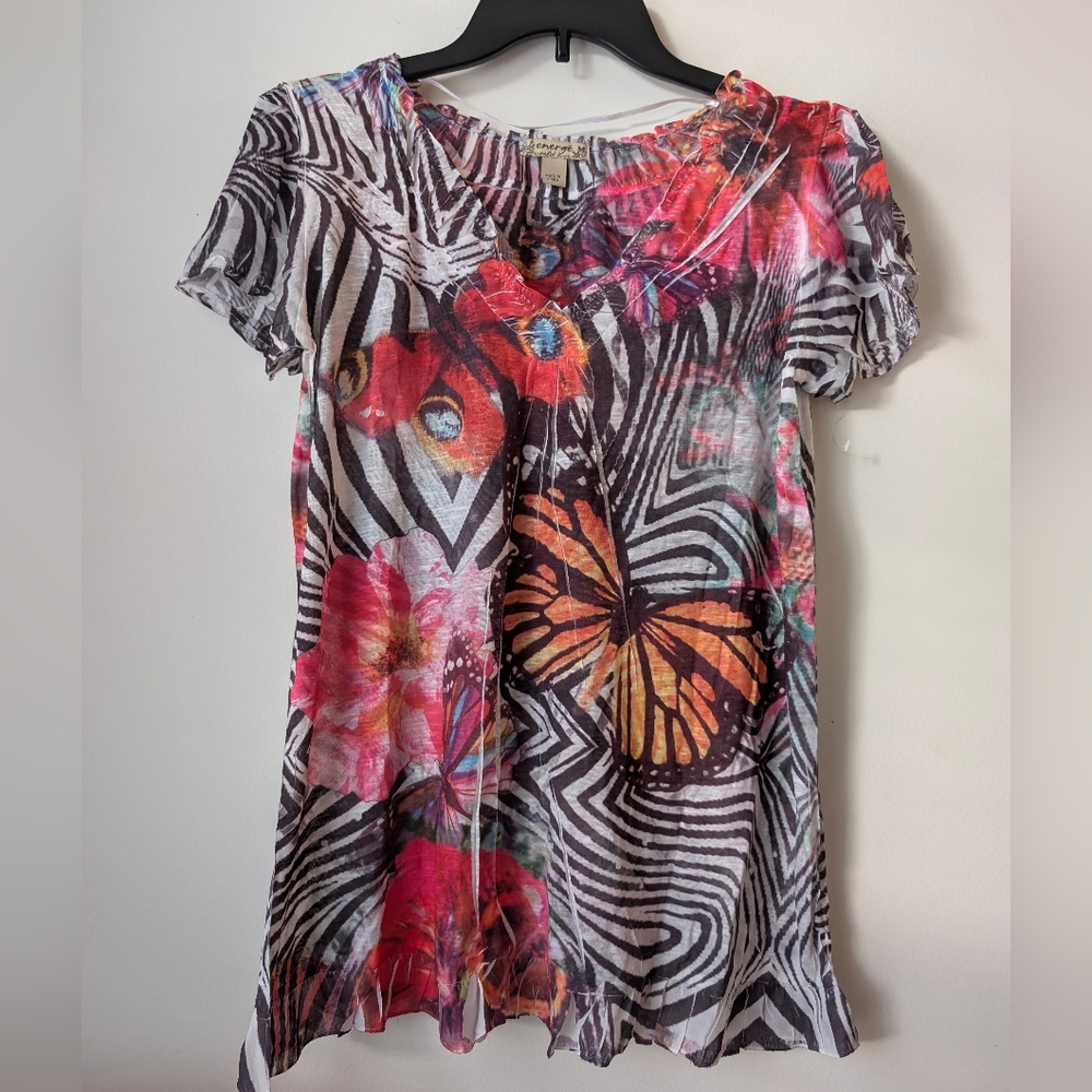 Energe World Wear Y2K Butterfly Floral Top Size Medium